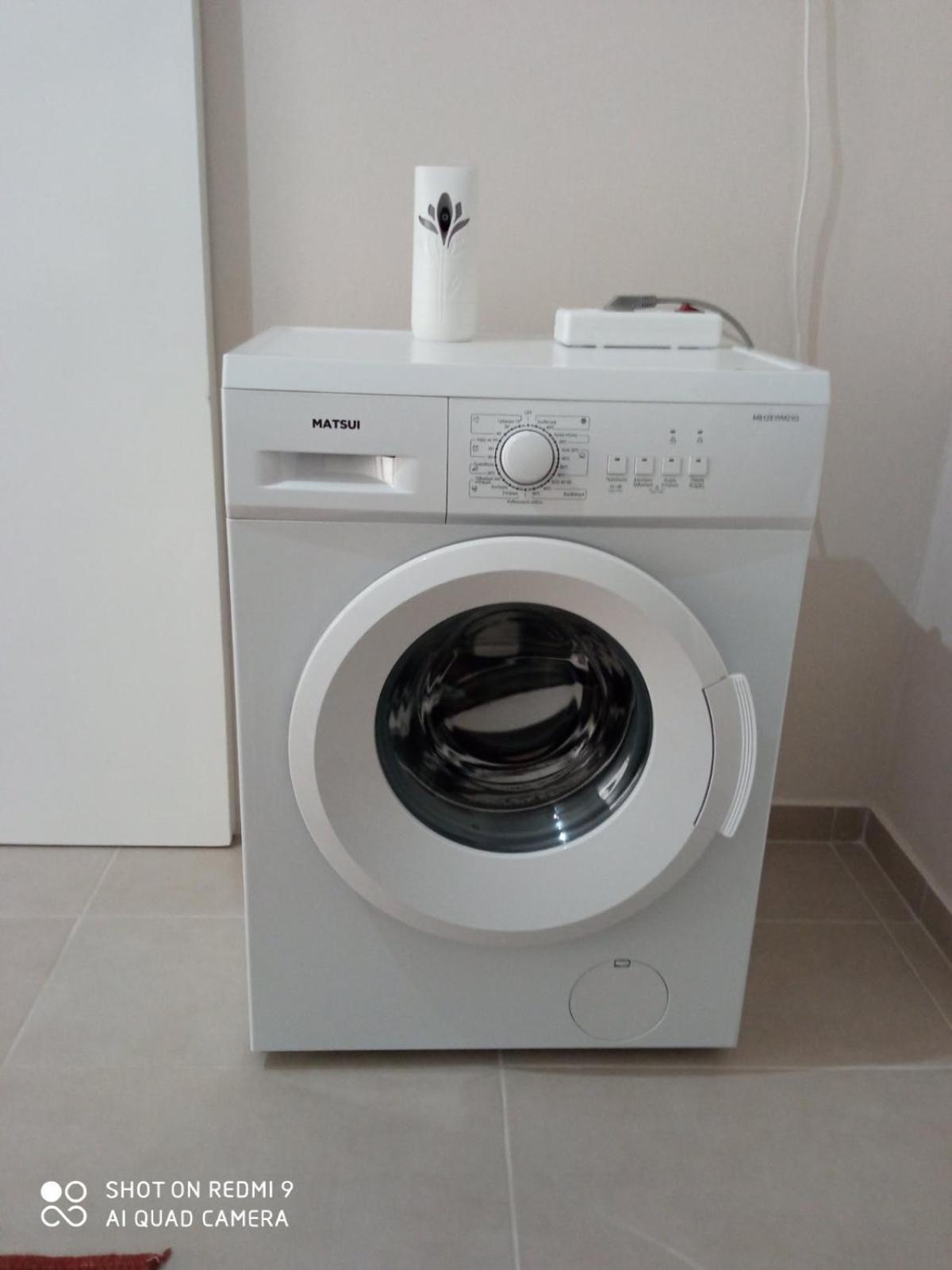 Zoe Apartments Толон Экстерьер фото